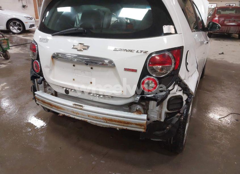 Photo 6 of 2014 Chevrolet Sonic LTZ AUTO (VIN 1G1JE6SBXE4229544)