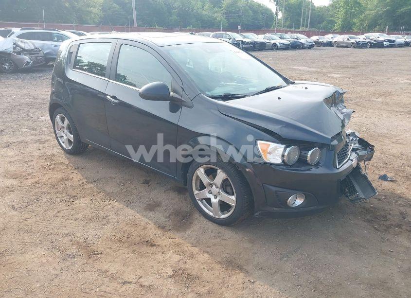 2014 Chevrolet Sonic LTZ AUTO (VIN 1G1JE6SG6E4133843) main photo