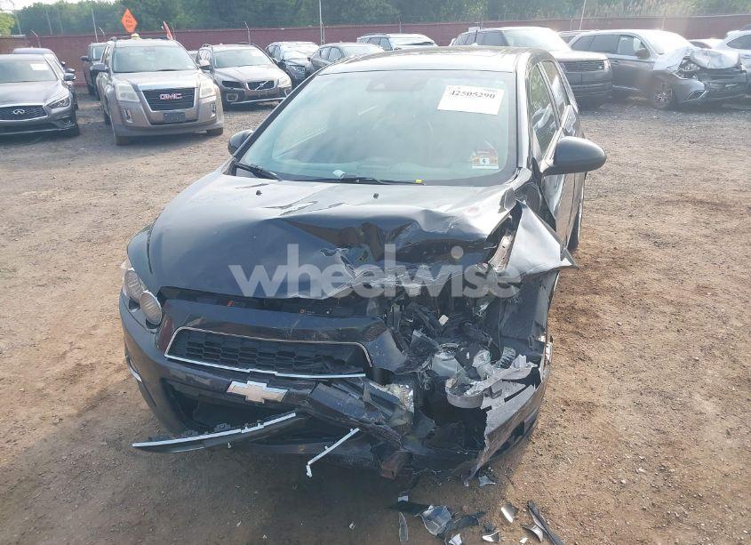 Photo 12 of 2014 Chevrolet Sonic LTZ AUTO (VIN 1G1JE6SG6E4133843)