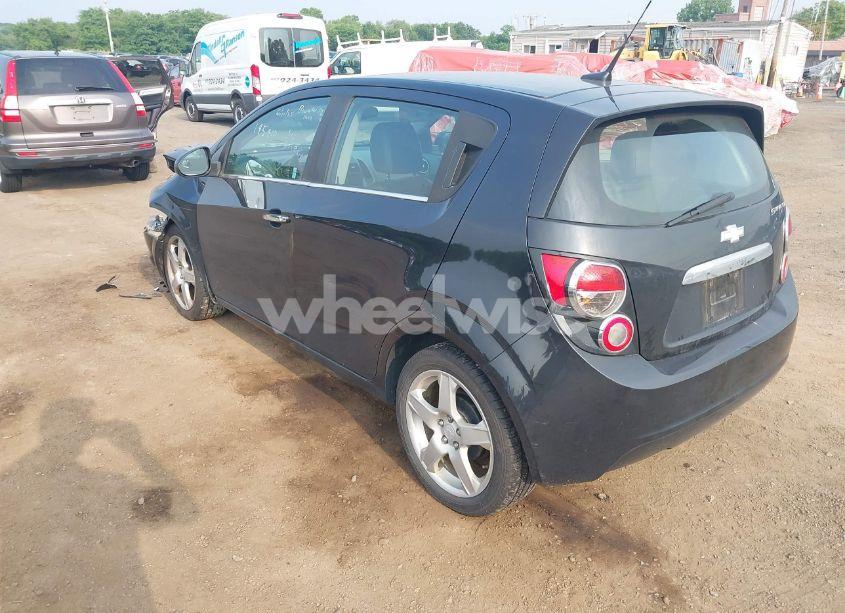 Photo 3 of 2014 Chevrolet Sonic LTZ AUTO (VIN 1G1JE6SG6E4133843)