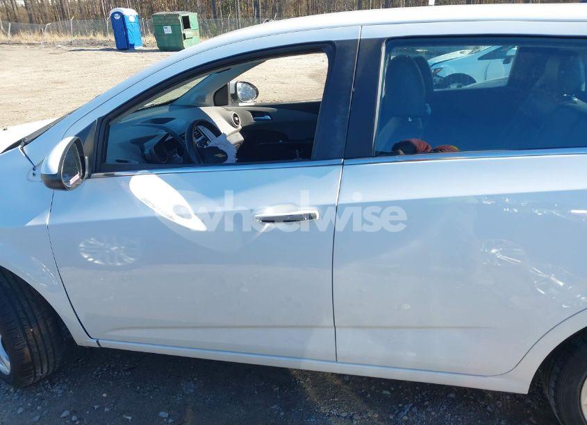 Photo 14 of 2013 Chevrolet Sonic LTZ AUTO (VIN 1G1JE6SH0D4169650)