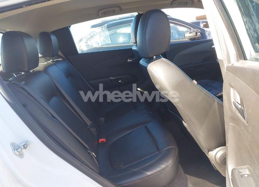 Photo 8 of 2013 Chevrolet Sonic LTZ AUTO (VIN 1G1JE6SH0D4169650)