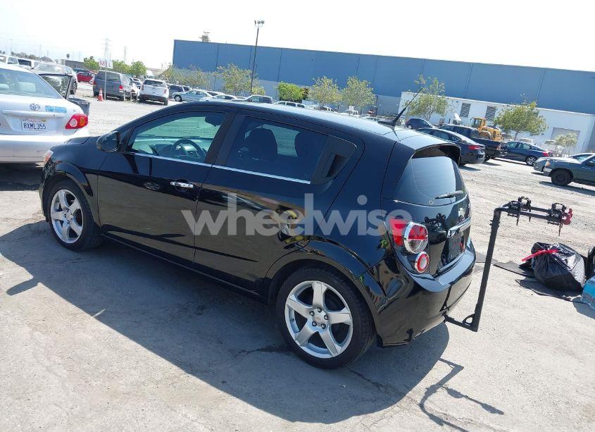 Photo 3 of 2012 Chevrolet Sonic 2LZ (VIN 1G1JE6SH1C4139930)