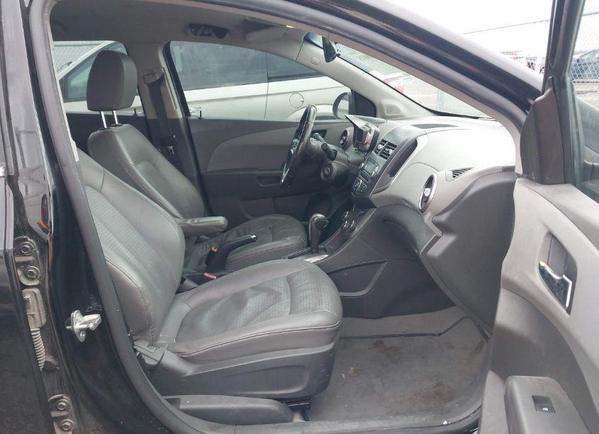 Photo 5 of 2012 Chevrolet Sonic 2LZ (VIN 1G1JE6SH3C4197084)