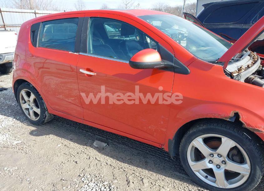 Photo 6 of 2013 Chevrolet Sonic LTZ AUTO (VIN 1G1JE6SH3D4202611)