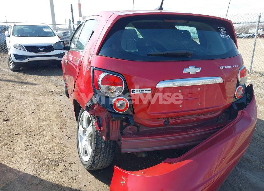 Photo 3 of 2013 Chevrolet Sonic LTZ AUTO (VIN 1G1JE6SH4D4167237)