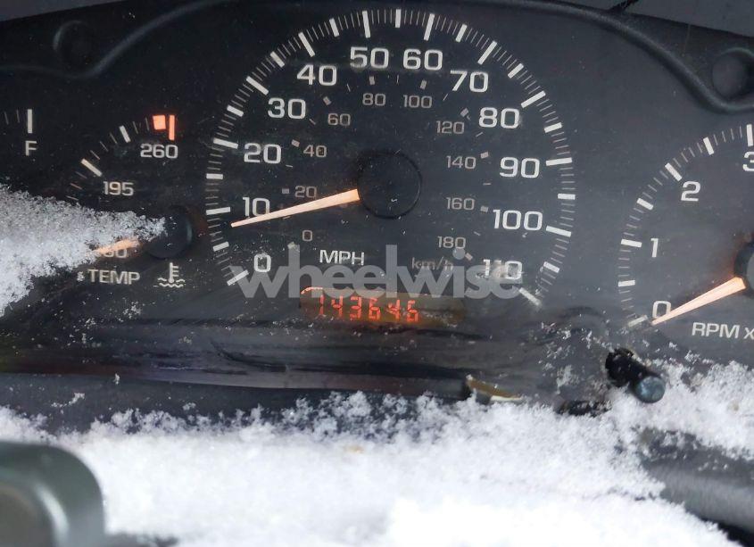 Photo 7 of 2004 Chevrolet Cavalier LS (VIN 1G1JF12F647143700)