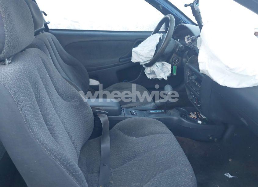 Photo 4 of 2004 Chevrolet Cavalier LS (VIN 1G1JF12F647237771)