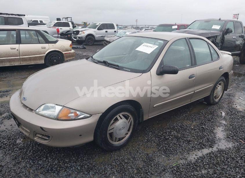 Photo 2 of 2001 Chevrolet Cavalier LS (VIN 1G1JF524017122701)