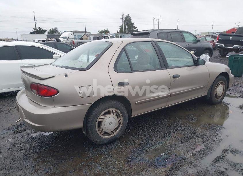 Photo 4 of 2001 Chevrolet Cavalier LS (VIN 1G1JF524017122701)