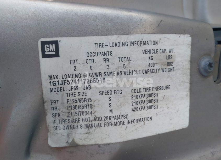 Photo 9 of 2001 Chevrolet Cavalier LS (VIN 1G1JF524117266516)