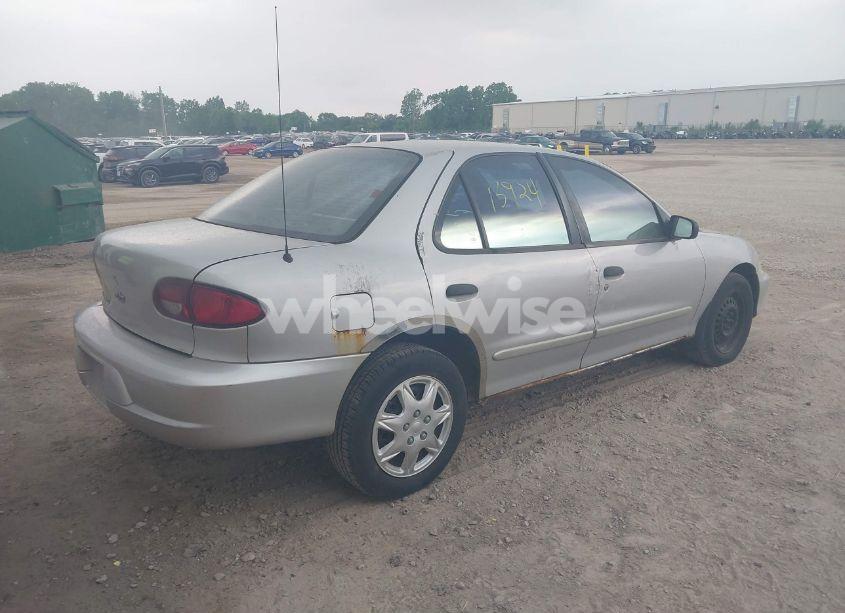 Photo 4 of 2001 Chevrolet Cavalier LS (VIN 1G1JF524317344391)