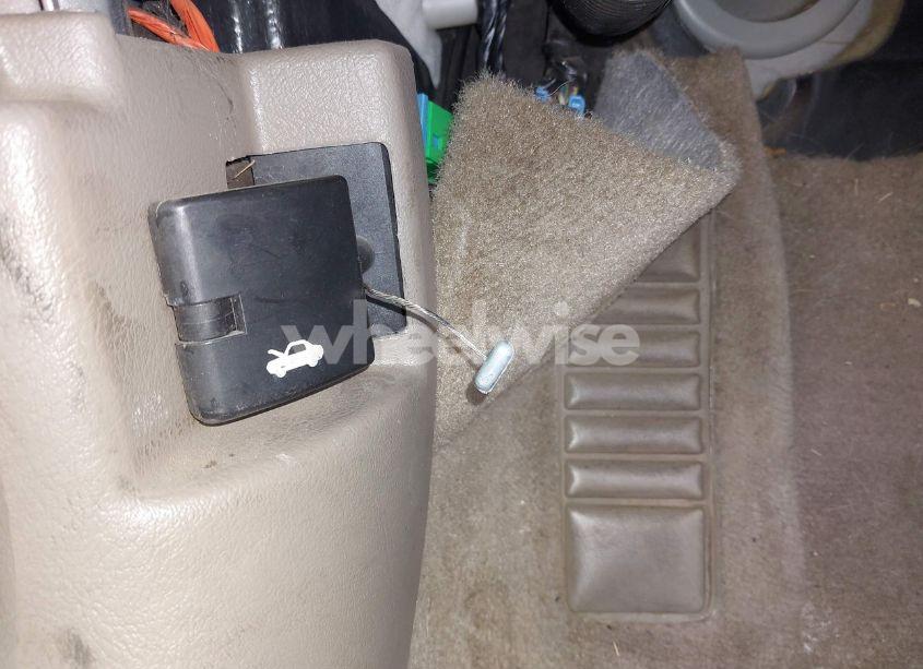 Photo 13 of 2000 Chevrolet Cavalier LS (VIN 1G1JF5243Y7140667)