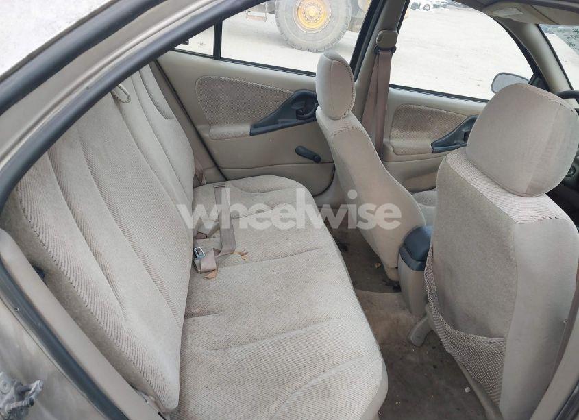Photo 8 of 2000 Chevrolet Cavalier LS (VIN 1G1JF5243Y7140667)