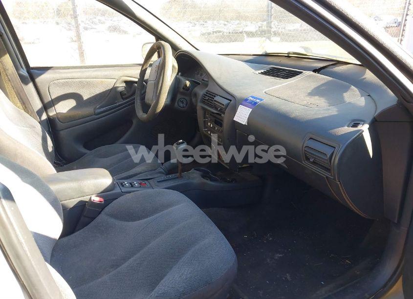 Photo 5 of 2000 Chevrolet Cavalier LS (VIN 1G1JF5249Y7275491)