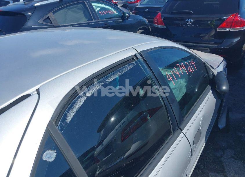 Photo 17 of 2004 Chevrolet Cavalier LS (VIN 1G1JF52F047200903)