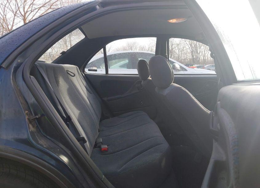 Photo 8 of 2001 Chevrolet Cavalier LS (VIN 1G1JF52T717307013)