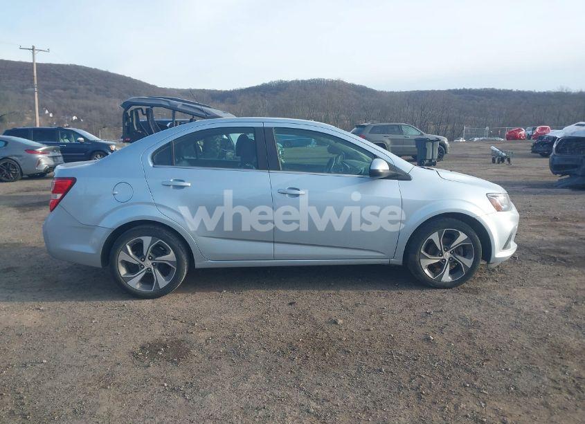 Photo 13 of 2018 Chevrolet Sonic PREMIER AUTO (VIN 1G1JF5SB0J4132905)