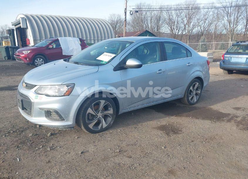 Photo 2 of 2018 Chevrolet Sonic PREMIER AUTO (VIN 1G1JF5SB0J4132905)