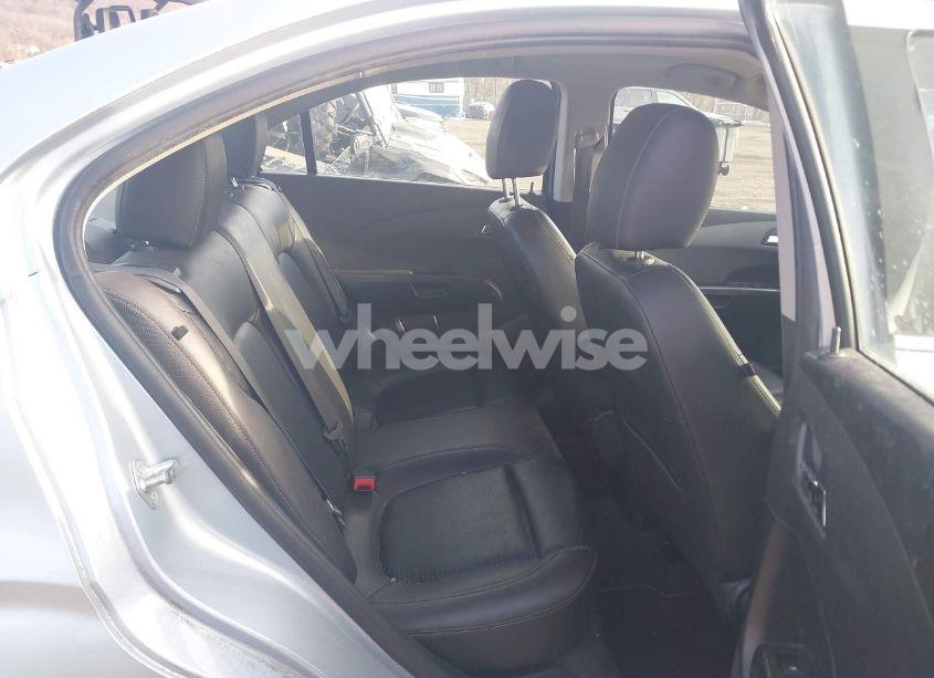 Photo 8 of 2018 Chevrolet Sonic PREMIER AUTO (VIN 1G1JF5SB0J4132905)