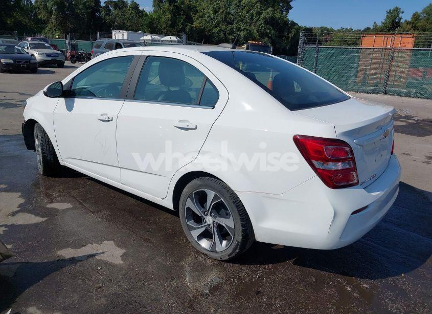 Photo 3 of 2018 Chevrolet Sonic PREMIER AUTO (VIN 1G1JF5SB1J4134128)