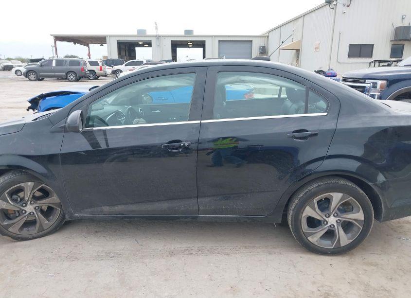 Photo 14 of 2019 Chevrolet Sonic PREMIER AUTO (VIN 1G1JF5SB1K4124829)