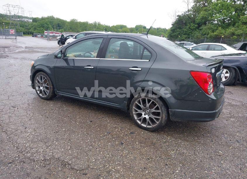 Photo 3 of 2014 Chevrolet Sonic LTZ MANUAL (VIN 1G1JF5SB2E4229027)