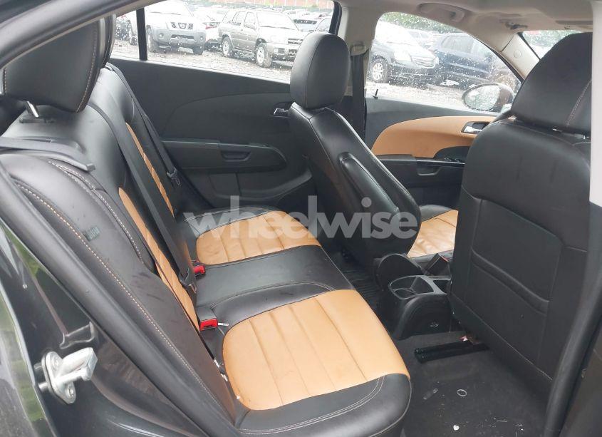 Photo 8 of 2014 Chevrolet Sonic LTZ MANUAL (VIN 1G1JF5SB2E4229027)