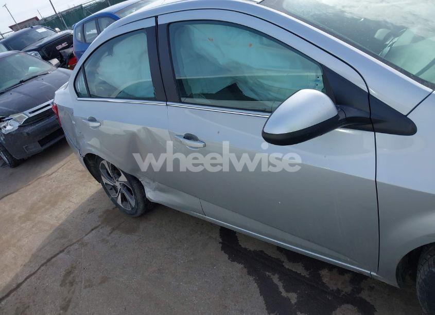 Photo 13 of 2019 Chevrolet Sonic PREMIER AUTO (VIN 1G1JF5SB2K4125844)