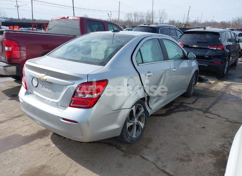 Photo 4 of 2019 Chevrolet Sonic PREMIER AUTO (VIN 1G1JF5SB2K4125844)
