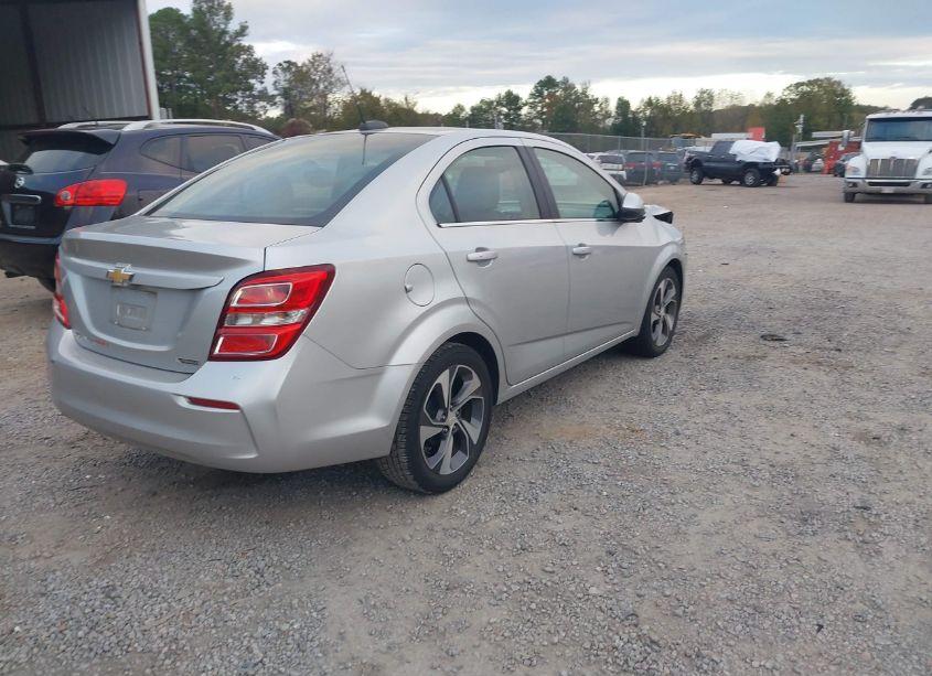 Photo 4 of 2017 Chevrolet Sonic PREMIER AUTO (VIN 1G1JF5SB3H4122931)