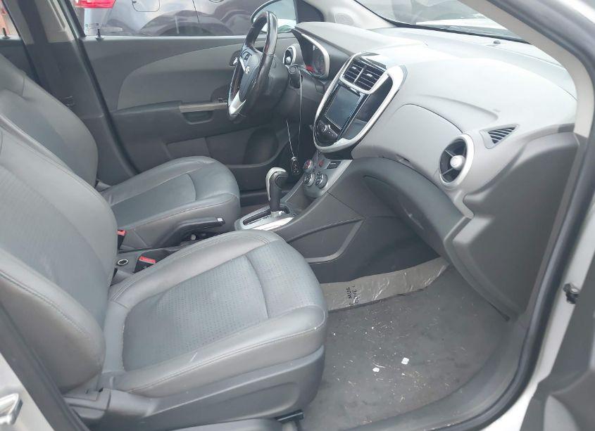 Photo 5 of 2017 Chevrolet Sonic PREMIER AUTO (VIN 1G1JF5SB3H4122931)