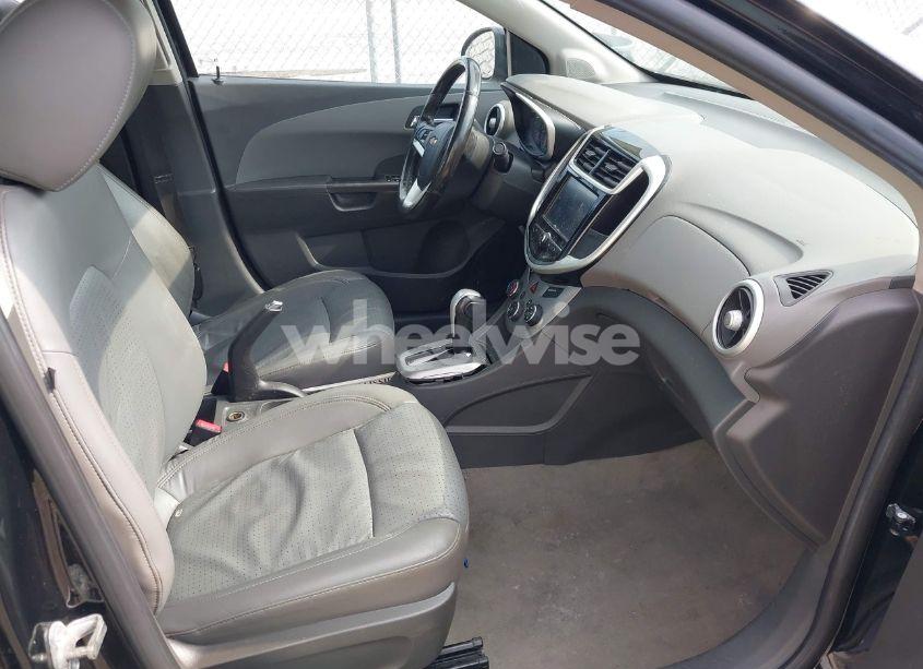 Photo 5 of 2017 Chevrolet Sonic PREMIER AUTO (VIN 1G1JF5SB3H4128969)