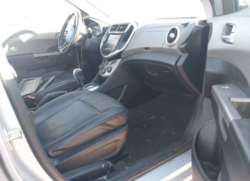 Photo 5 of 2017 Chevrolet Sonic PREMIER AUTO (VIN 1G1JF5SB5H4132098)