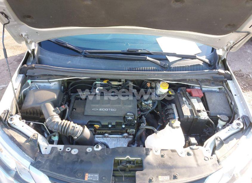 Photo 10 of 2018 Chevrolet Sonic PREMIER AUTO (VIN 1G1JF5SB5J4106865)