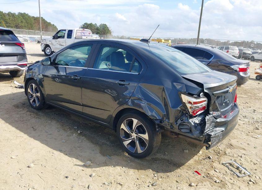 Photo 3 of 2020 Chevrolet Sonic FWD PREMIER (VIN 1G1JF5SB9L4119850)