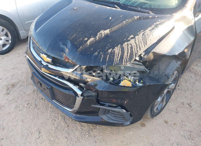 Photo 6 of 2018 Chevrolet Sonic PREMIER AUTO (VIN 1G1JF5SBXJ4133205)