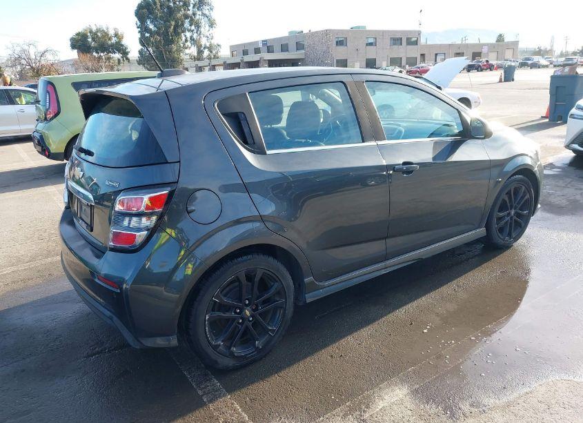 Photo 4 of 2017 Chevrolet Sonic PREMIER AUTO (VIN 1G1JF6SB2H4162021)