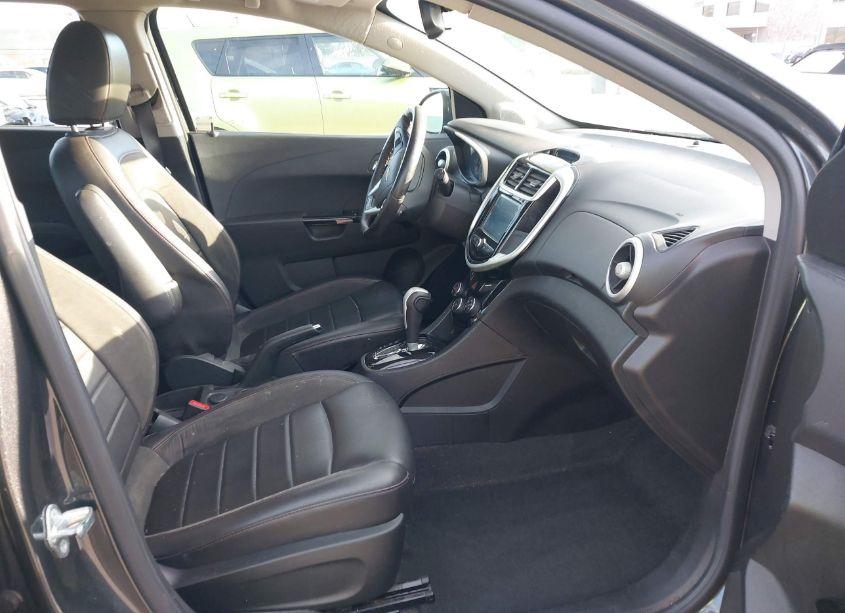 Photo 5 of 2017 Chevrolet Sonic PREMIER AUTO (VIN 1G1JF6SB2H4162021)