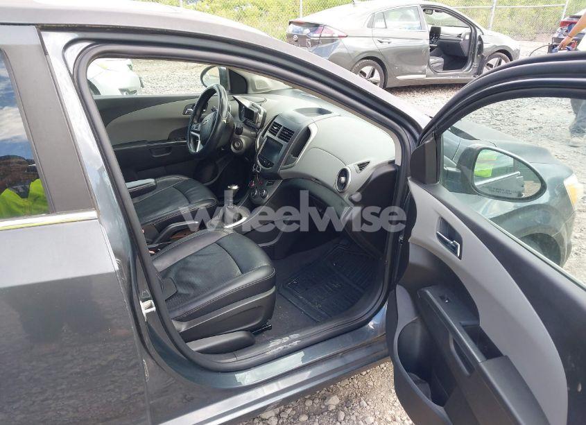 Photo 5 of 2013 Chevrolet Sonic LTZ MANUAL (VIN 1G1JF6SB4D4153945)