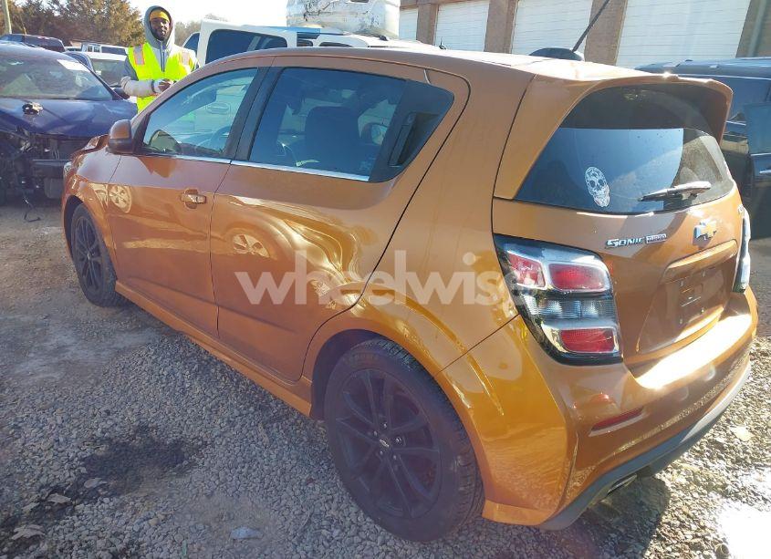 Photo 3 of 2017 Chevrolet Sonic PREMIER AUTO (VIN 1G1JF6SB4H4123768)