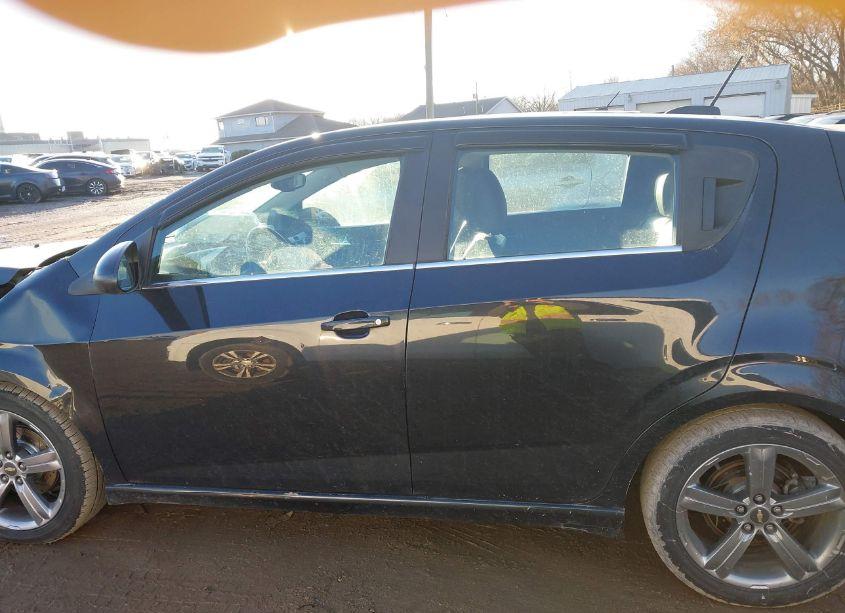 Photo 14 of 2015 Chevrolet Sonic RS AUTO (VIN 1G1JG6SB0F4143204)