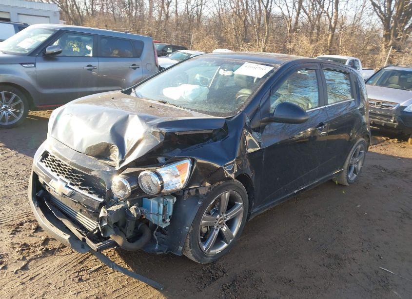 Photo 2 of 2015 Chevrolet Sonic RS AUTO (VIN 1G1JG6SB0F4143204)