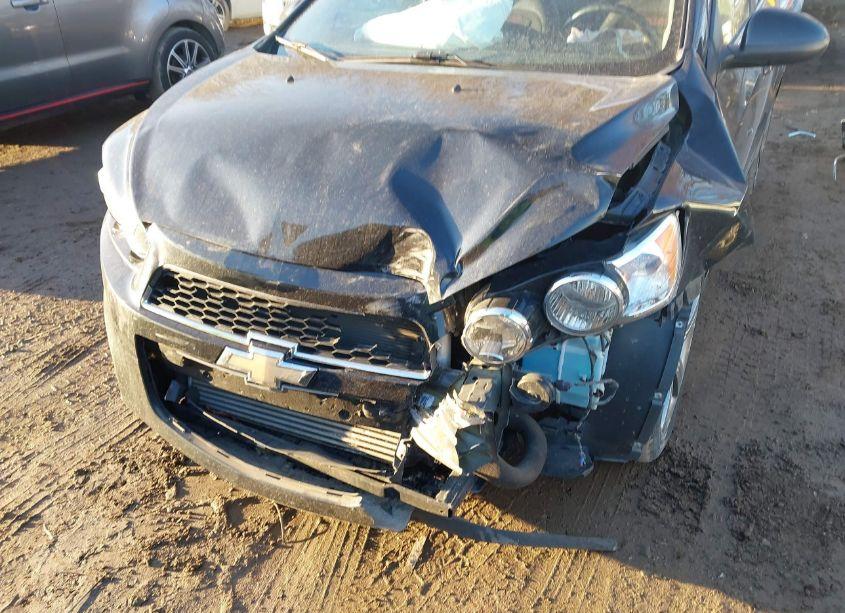 Photo 6 of 2015 Chevrolet Sonic RS AUTO (VIN 1G1JG6SB0F4143204)