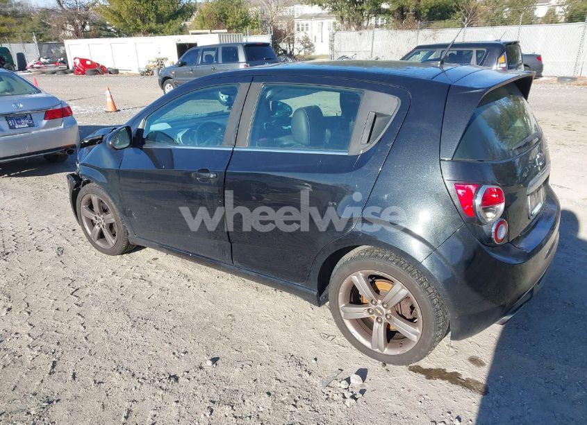 Photo 3 of 2013 Chevrolet Sonic RS AUTO (VIN 1G1JG6SB1D4252526)