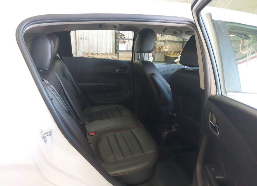 Photo 8 of 2015 Chevrolet Sonic RS AUTO (VIN 1G1JG6SB2F4199211)