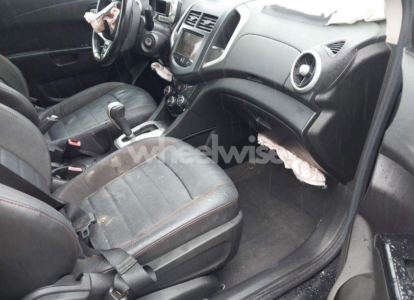 Photo 5 of 2013 Chevrolet Sonic RS AUTO (VIN 1G1JG6SB3D4171981)