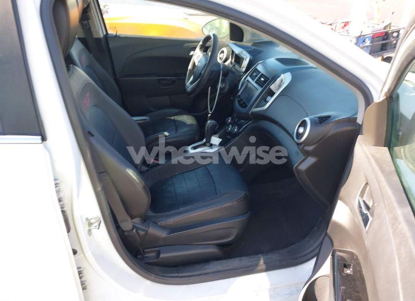 Photo 5 of 2013 Chevrolet Sonic RS AUTO (VIN 1G1JG6SB3D4225084)