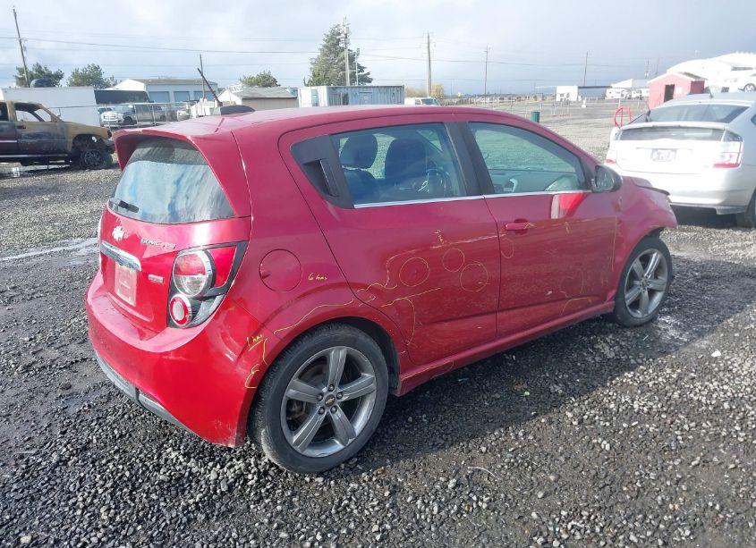 Photo 4 of 2015 Chevrolet Sonic RS AUTO (VIN 1G1JG6SB3F4159915)