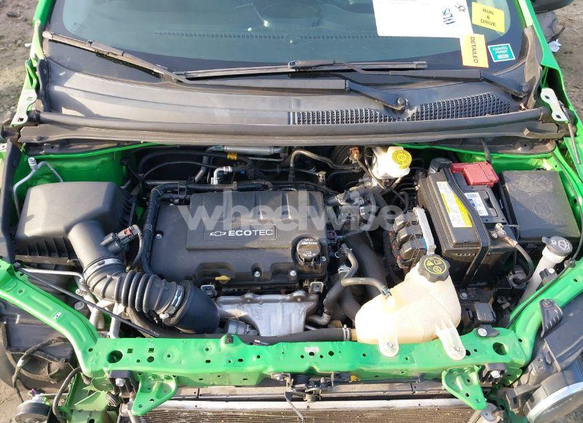 Photo 10 of 2015 Chevrolet Sonic RS AUTO (VIN 1G1JG6SB4F4202352)